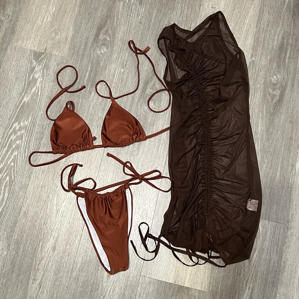 Bikini/cover up